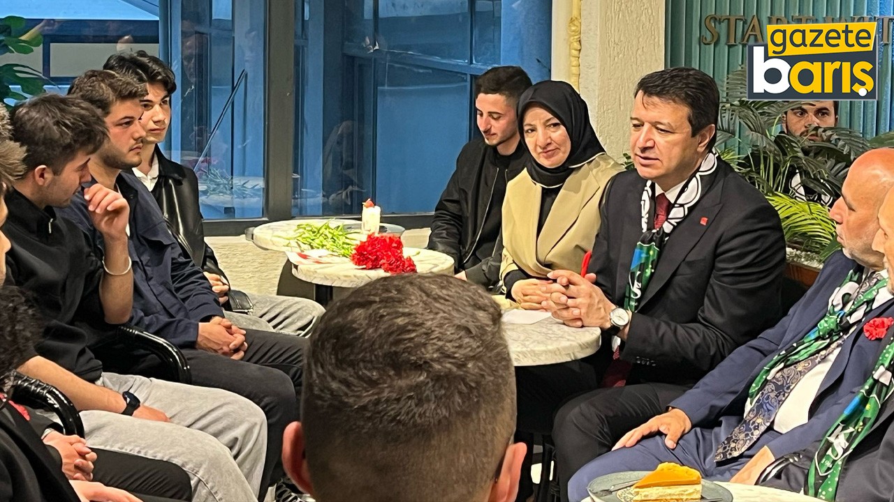 Ülkedeki eylemler genel başkanı memnun etmiş!
