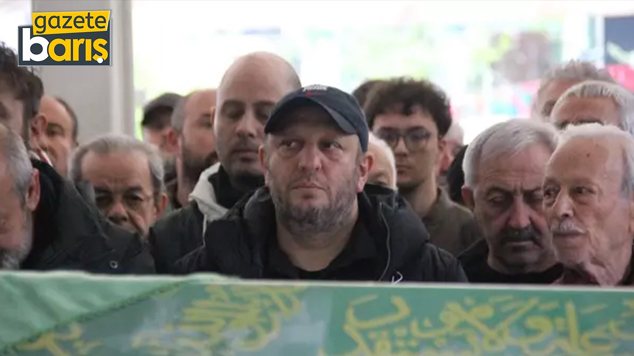 Ünlü sanatçının annesi Kocaeli'de toprağa verildi