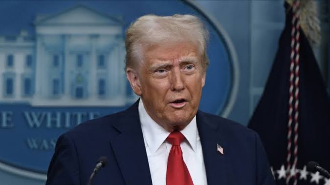 Nike ve Adidas'ın da aralarında bulunduğu markalar, kepenk indirmemek için Trump'a mektup yazdı