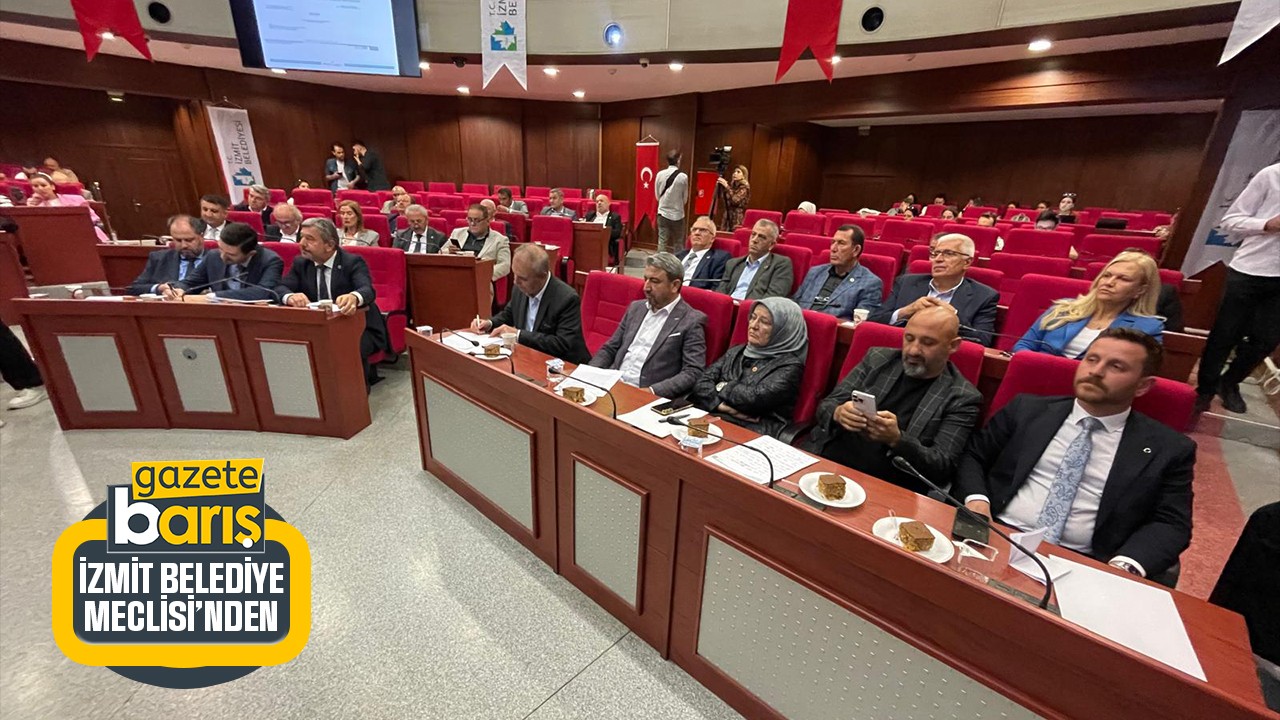 İzmit’te meclis gündemi 1 dakikada bitti