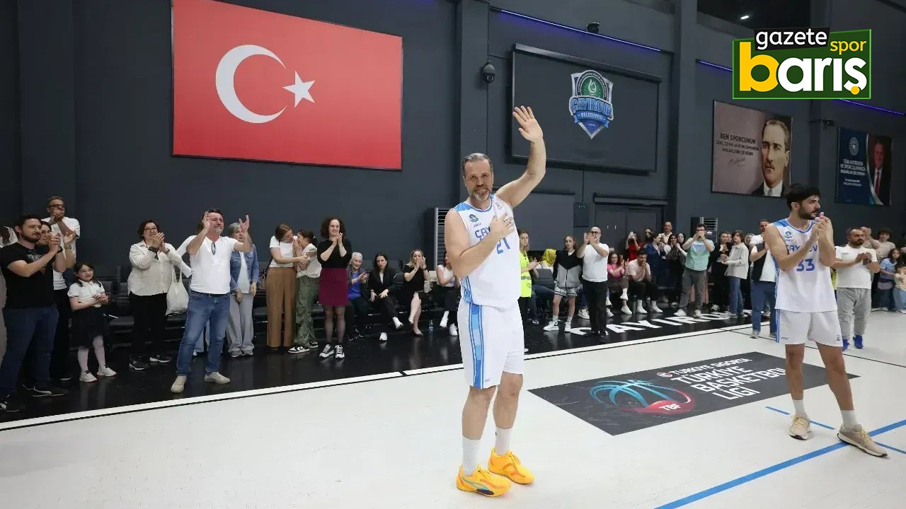 12 dev adamdan biriydi, kariyeri Kocaeli de bitti
