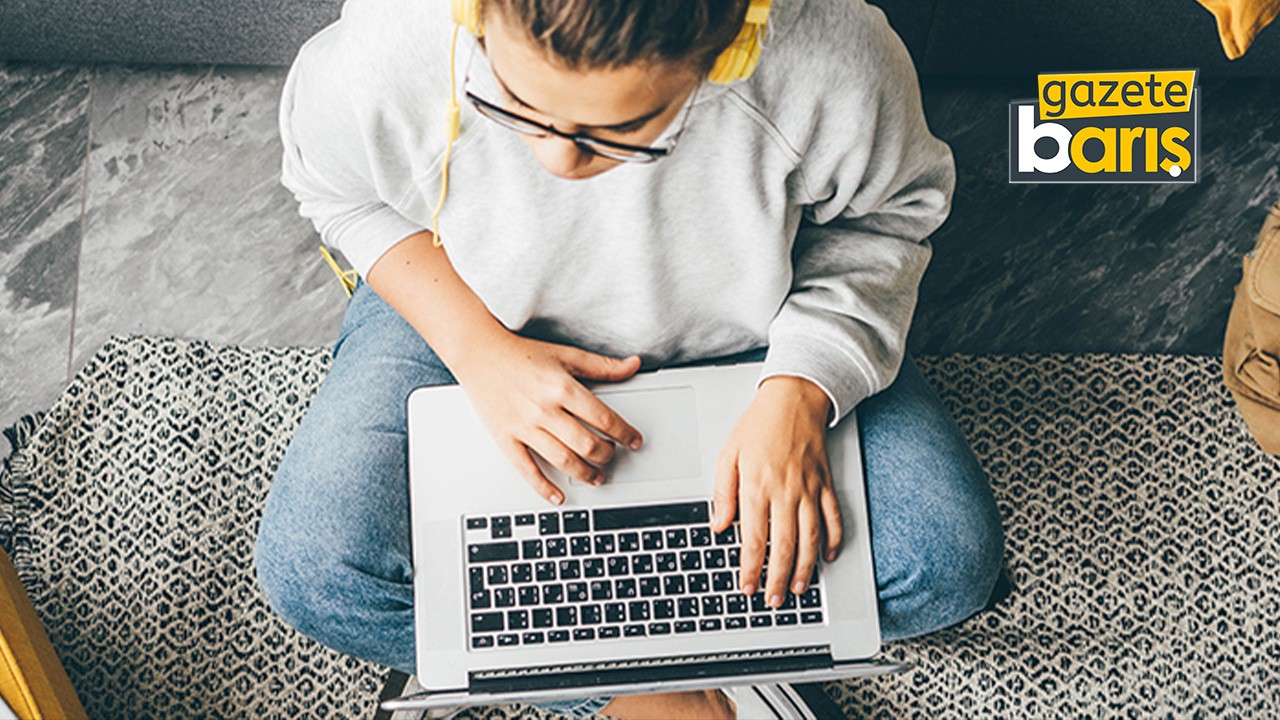 Gençlere müjde: Online staj imkanı!