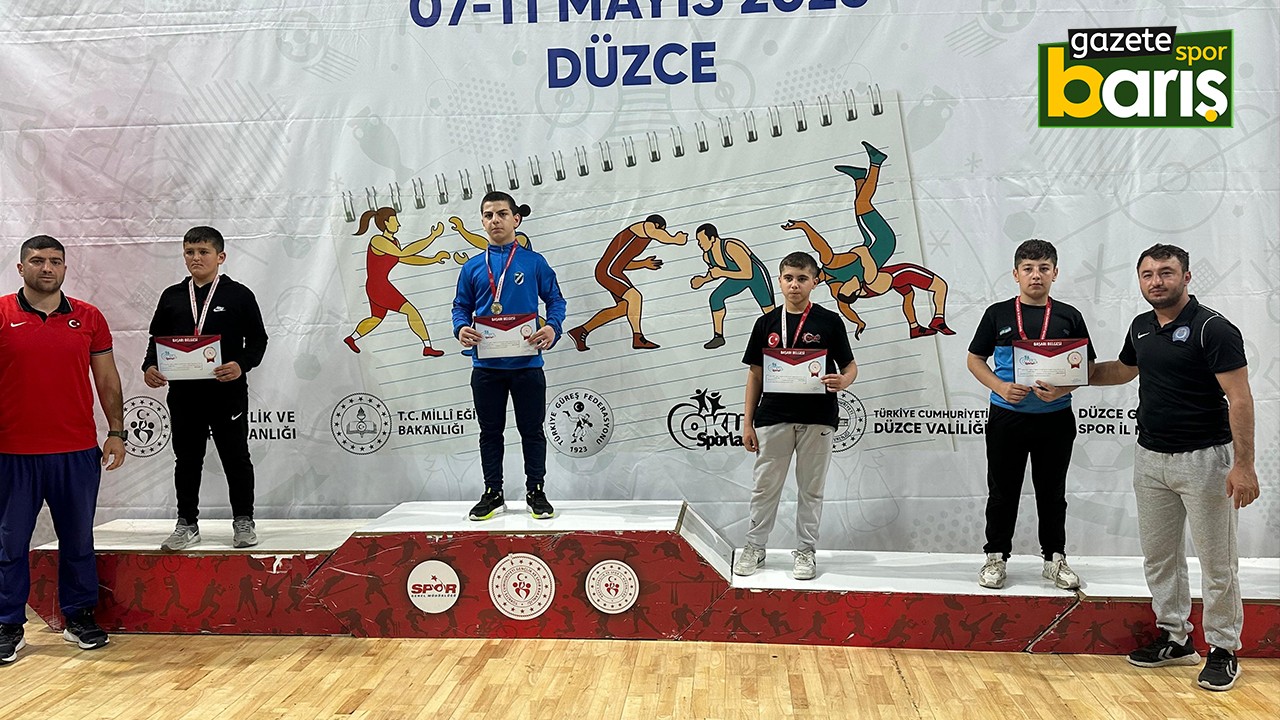 Kartepeli güreşçi Türkiye şampiyonu oldu