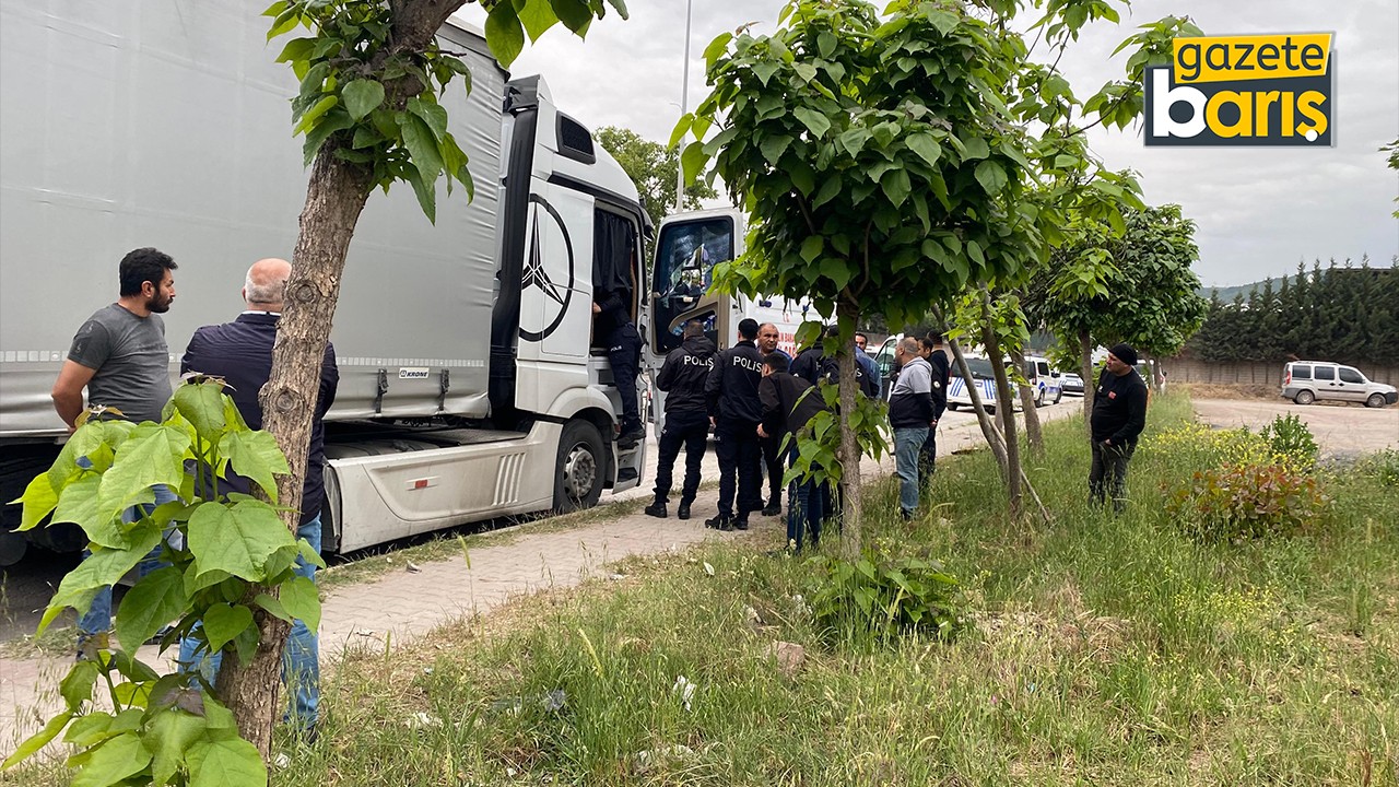 Asılı bulundu: Kocaeli’de tırın içinde şok intihar!