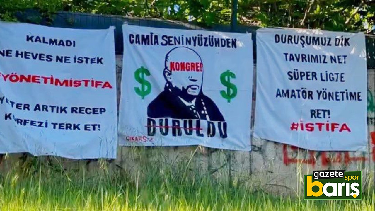 Taraftardan pankartlı istifa isteği