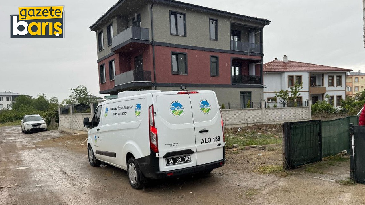Eski oyuncu komşuda ölü bulundu