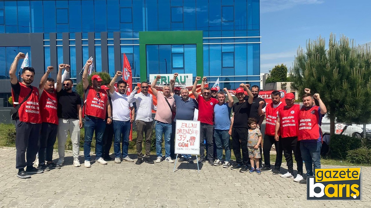 Direnip kazanmışlardı grevdeki işçilere moral verdiler