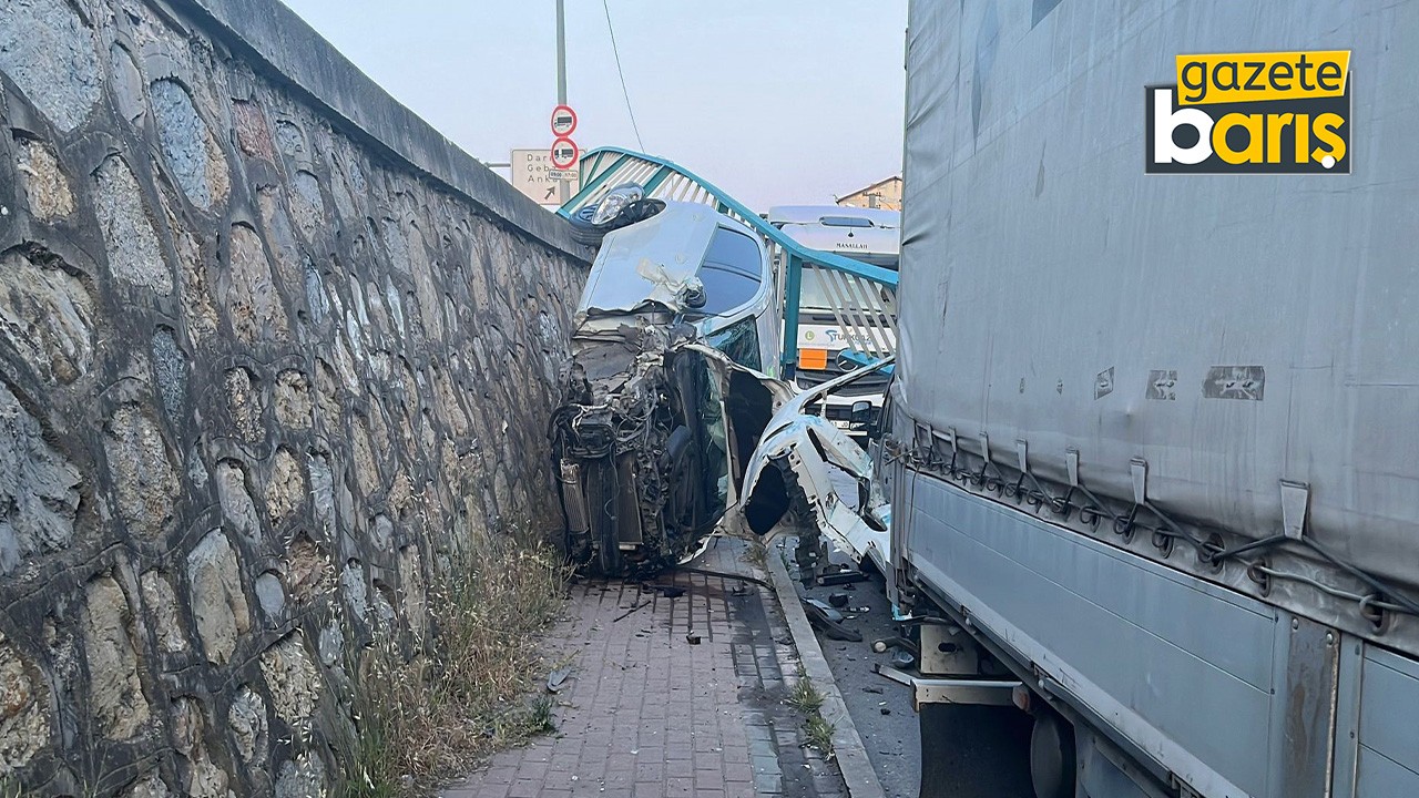 Korkulukları yıkan otomobilden burnu bile kanamadan çıktı