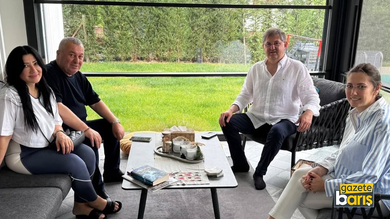 Cemal Enginyurt ve eşi Kocaeli’ye misafirliğe geldi