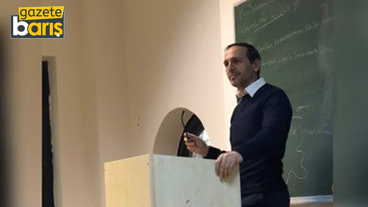 Atatürk düşmanının profesörlüğü bile şaibeli çıktı!