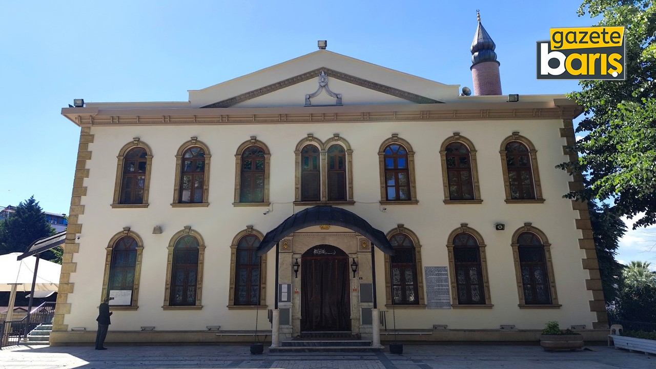 İzmit'in 449 yıllık camisi yenilendi