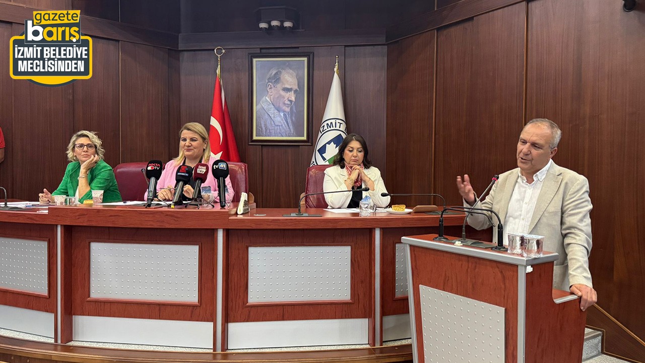 AKP’nin Grup Başkan Vekilinden Büyükakın’ı eleştiren Hürriyet’e “Süpersin”