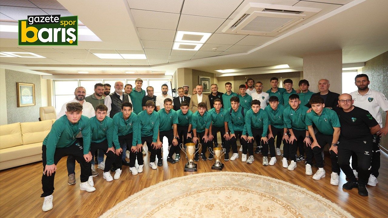 Kocaelispor’un şampiyon gençleri Büyükakın’a geldi