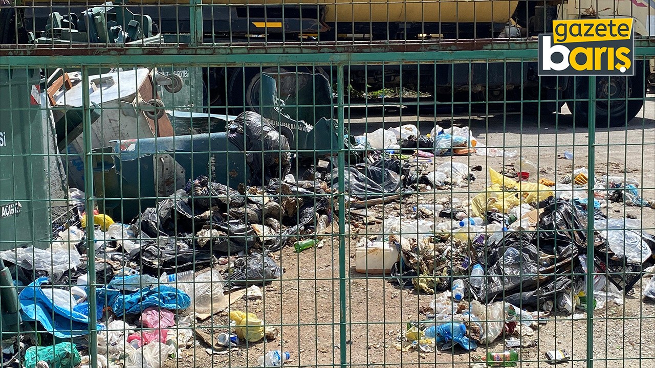 Fıkra değil gerçek: İzmit Belediyesi temizlik birimi çöplüğe döndü!