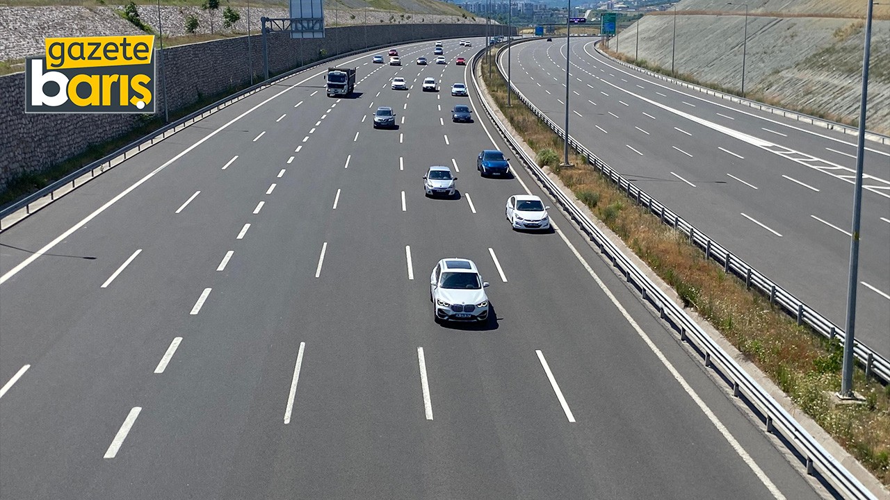 Tatilciler yolda, Kocaeli geçişinde yoğunluk yok