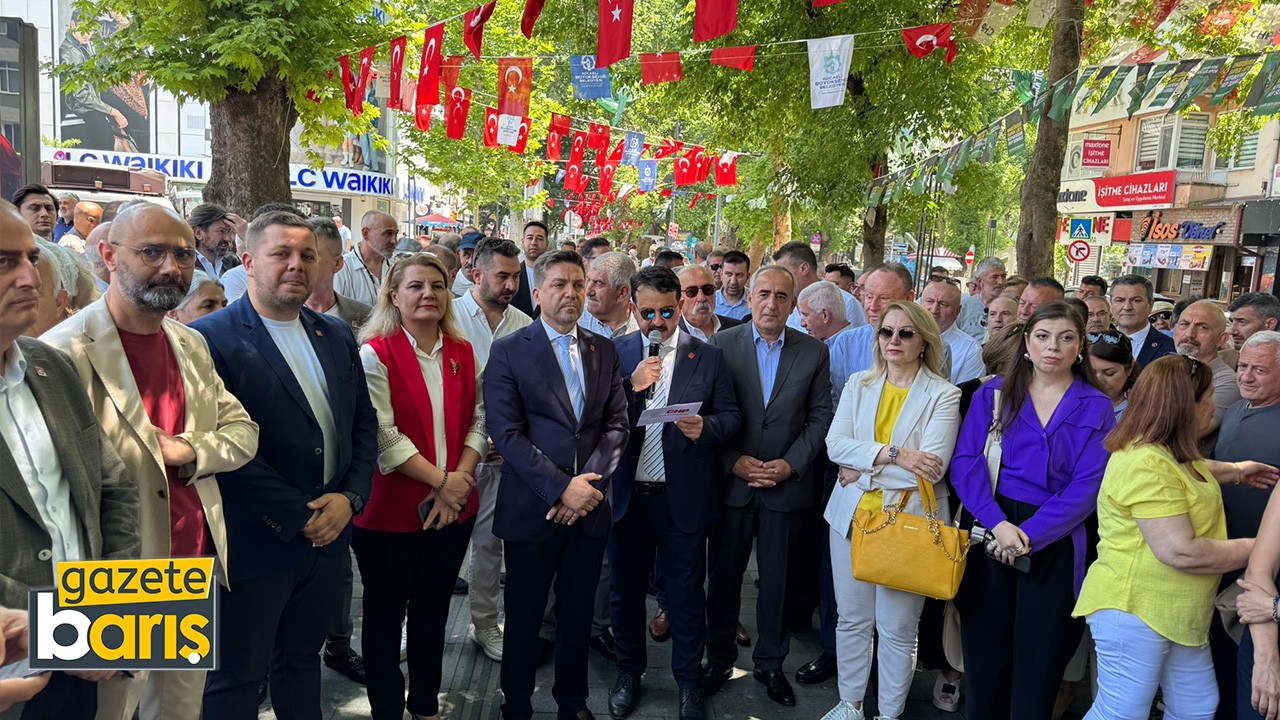 CHP’de vekilsiz bayramlaşma