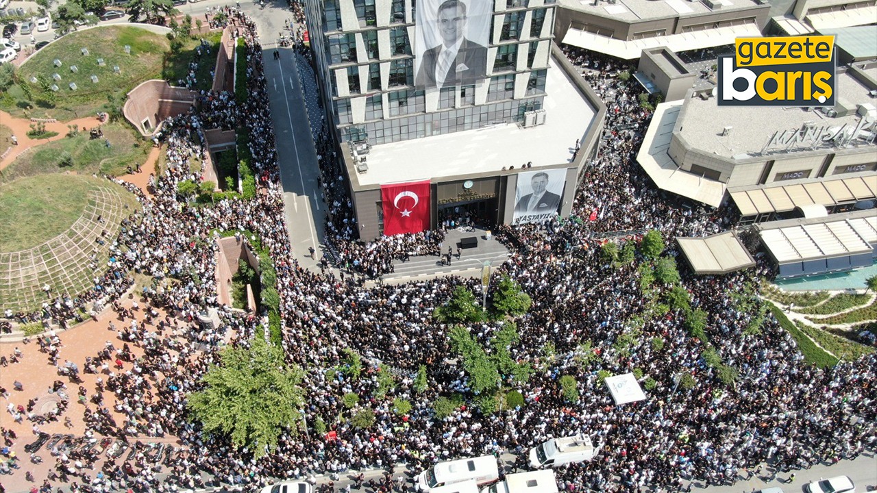 On binler Zeyrek’i son yolculuğuna uğurladı