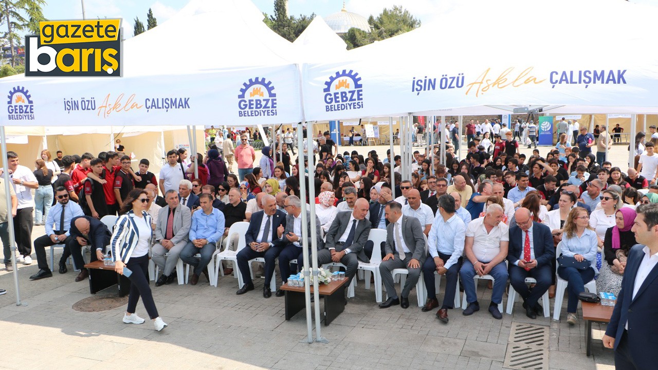 Tüm protokol Büyükgöz’ü bekledi