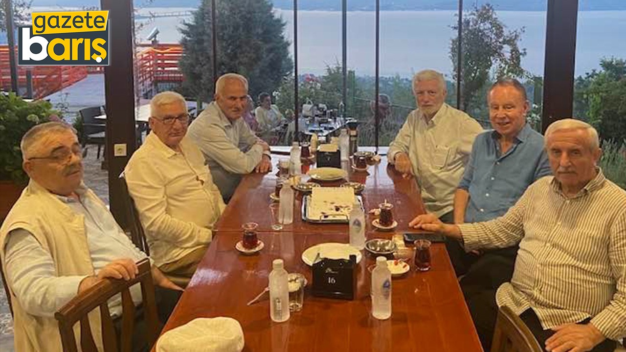 Siyasetin ağır isimler Bakan Pepe’nin misafiri oldular