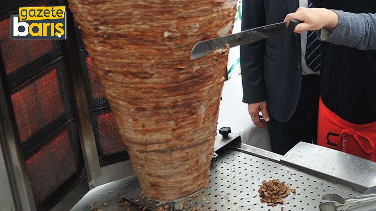 10 bin liraya tavuk döner. Para mı aklanıyor?