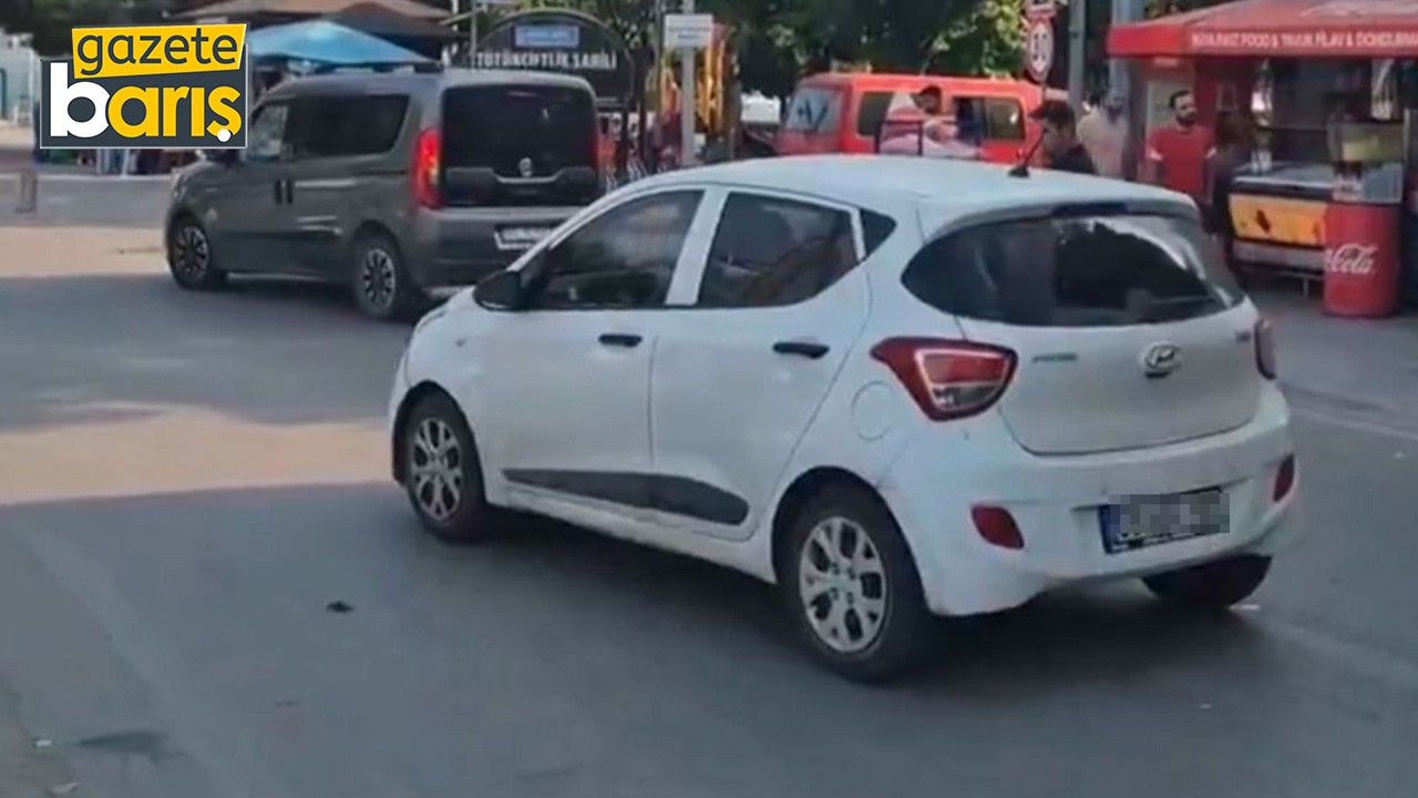 Arabayı yolun ortasına bıraktı: Ben buraya bırakmamıştım ki!