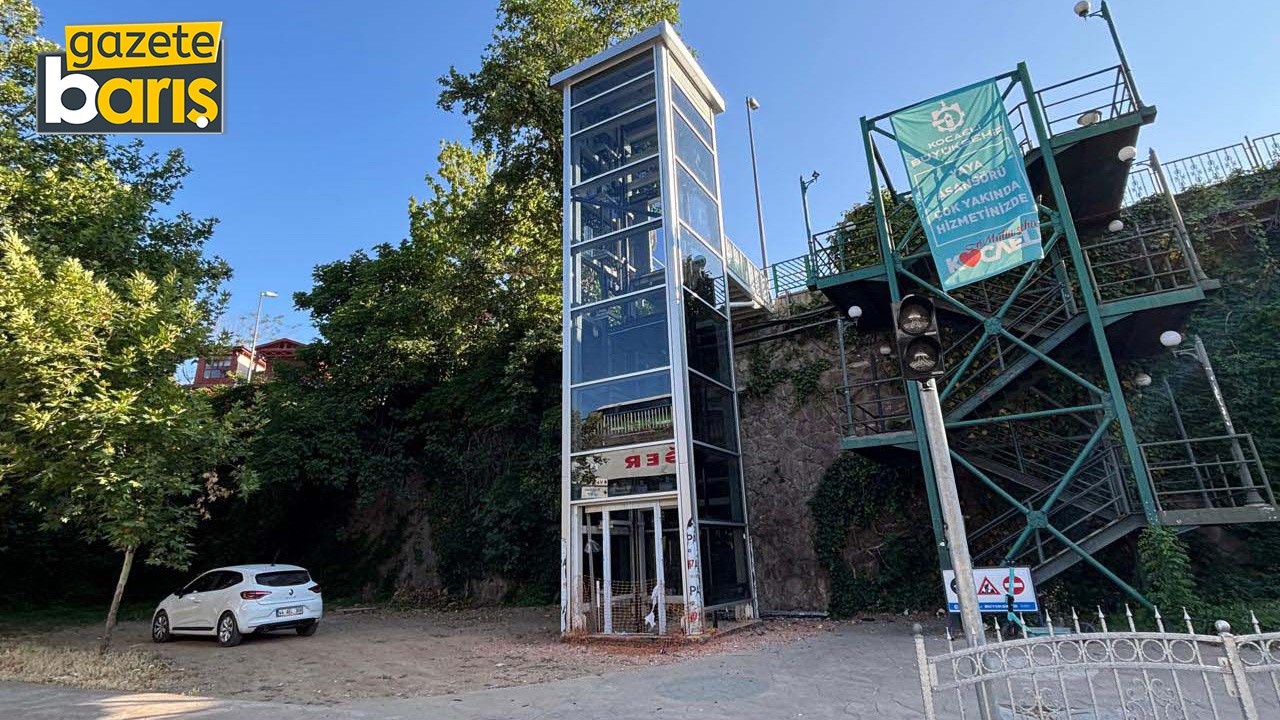 İzmit Tren Garı’na asansör kulesi cam montajı tamamlandı
