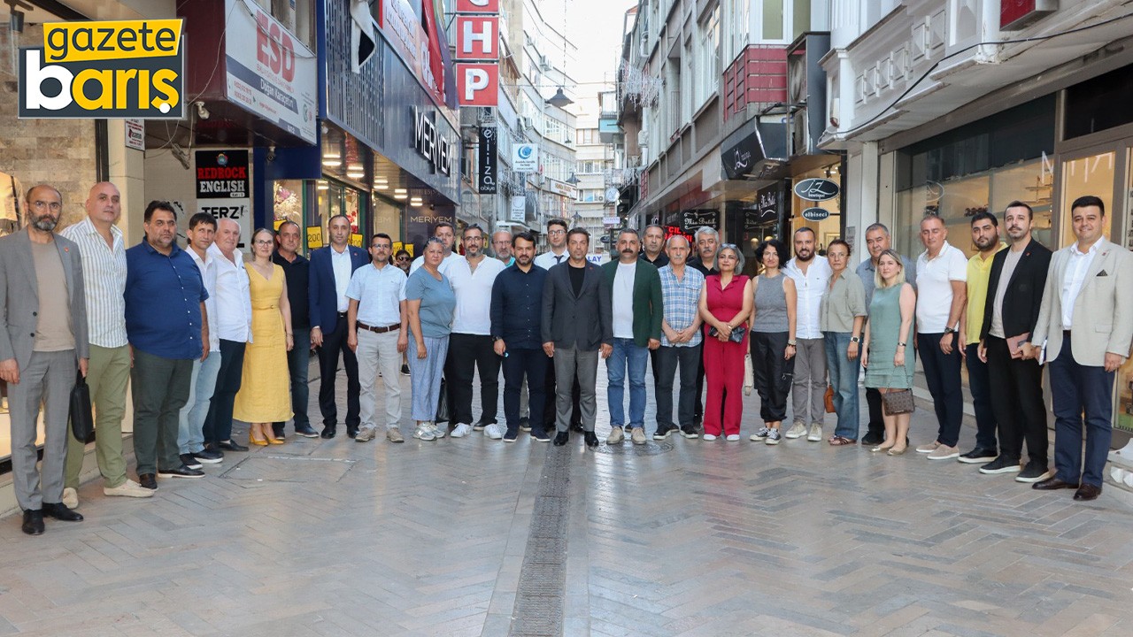 Deklarasyon yayınlandı: CHP Kocaeli’den Özgür Özel’e koşulsuz destek!