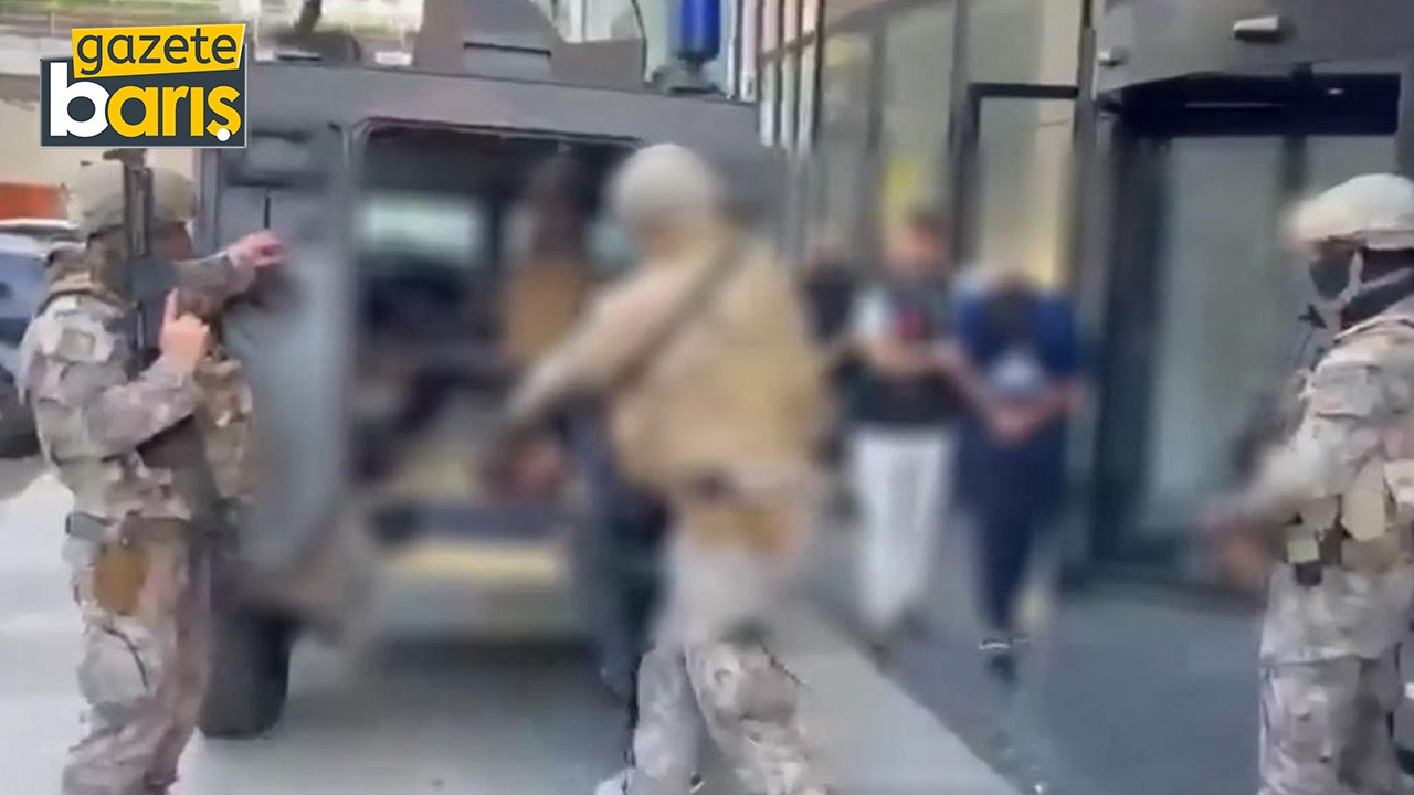 Faizsiz kredi arayanları hedef alan şebekeye 18 tutuklama