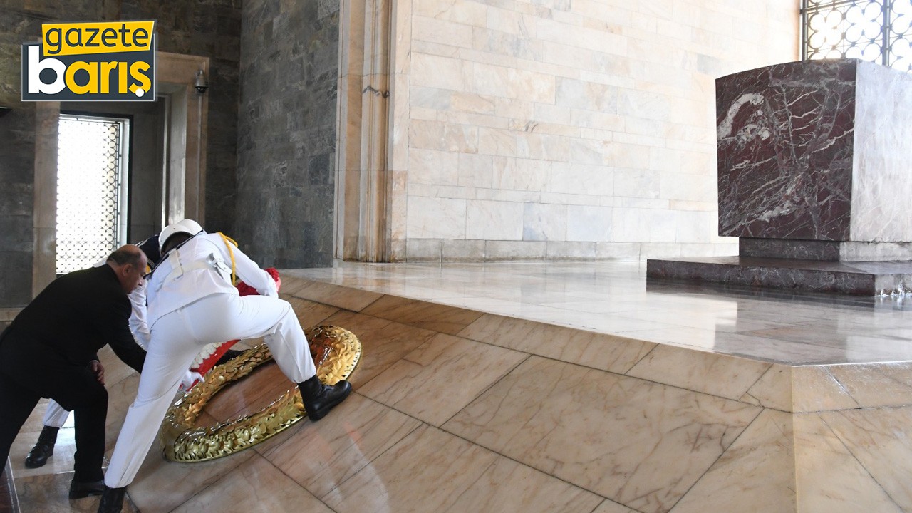Matbaacılar Anıtkabir’de Ata’nın huzuruna çıktı