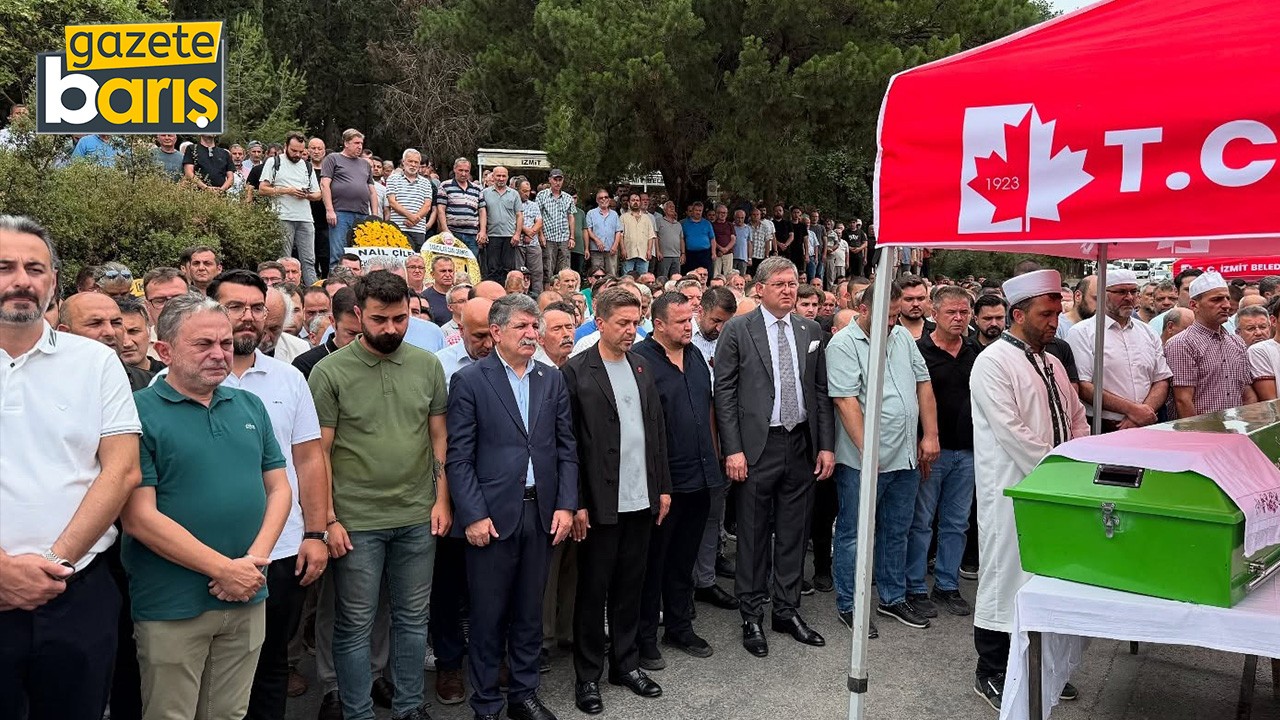 Recep Baştürk büyük kalabalıkla son yolculuğuna uğurlandı