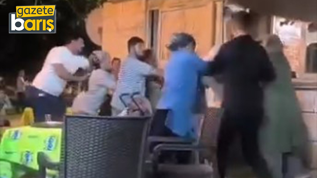 Gölcük'te şok görüntüler. Sahilde kadın kavgası