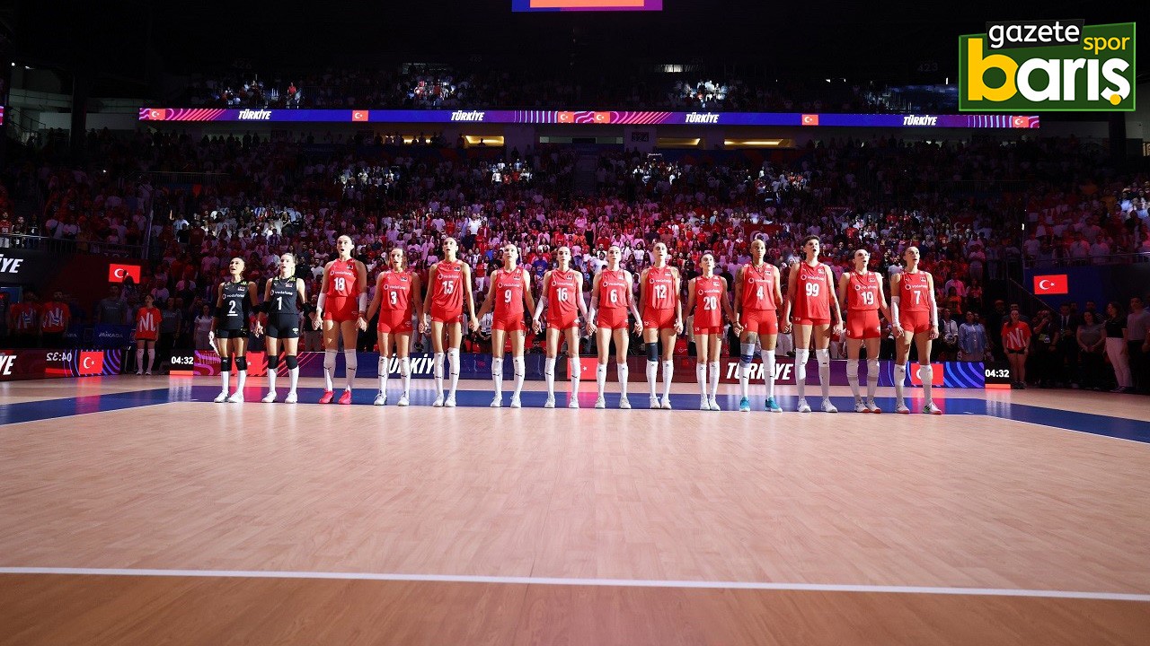 A Milli Kadın Voleybol Takımı, Polonya'ya gitti