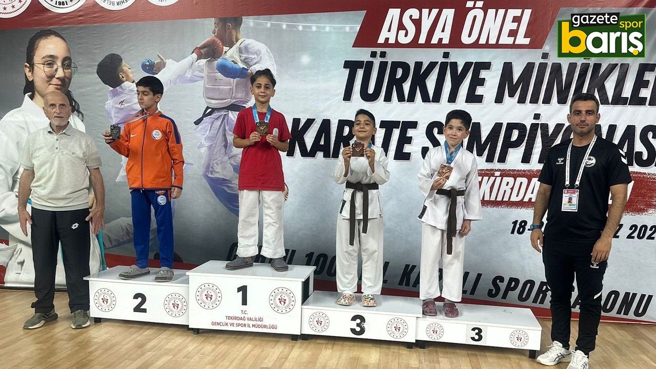 Körfezli karateciler Türkiye şampiyonasında madalya aldı