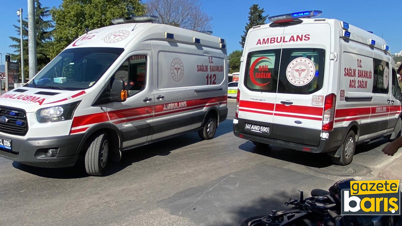 Motosiklet yayaya çarptı: Sürücü ve yaya yaralı