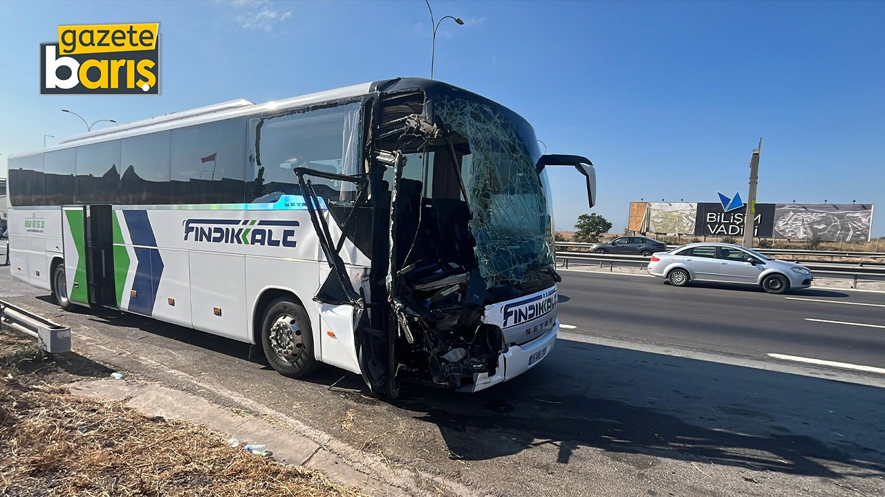 Kocaeli'de yolcu otobüsü kamyona çarptı! Çok sayıda yaralı var