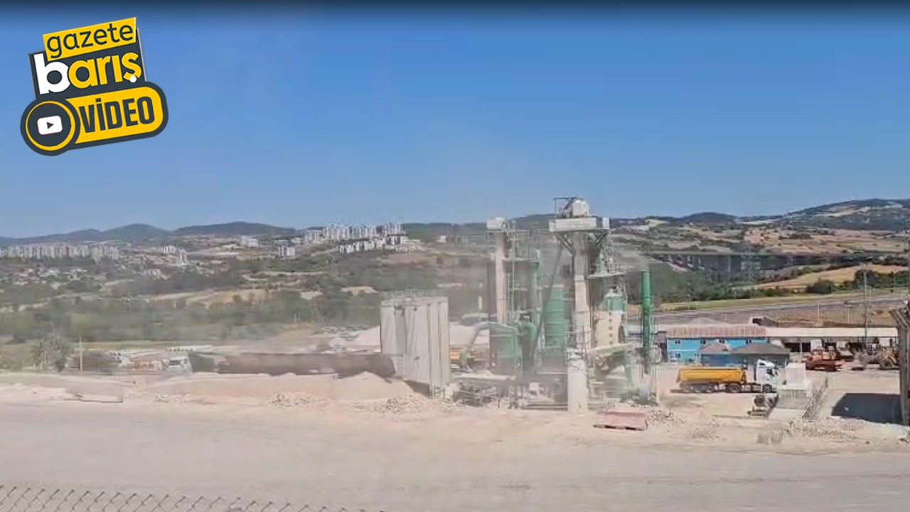 İzmit’teki asfalt şantiyesi mahalle sakinlerini toza buladı!