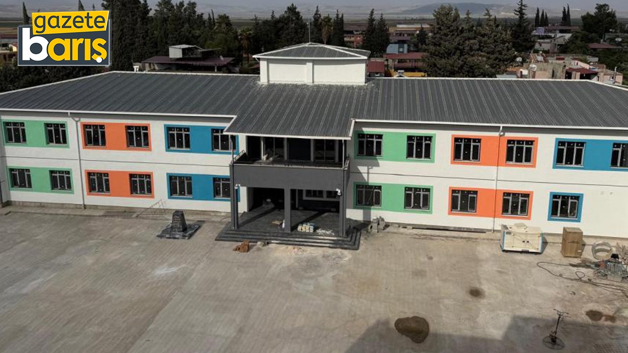 Kocaelili kadınlar ve Büyükşehir’in Hatay’a inşa ettirdiği okul tamamlandı