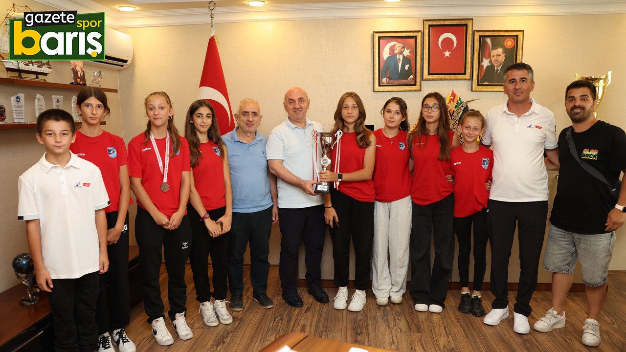 Şampiyon Darıca kupalara ambargo koydu