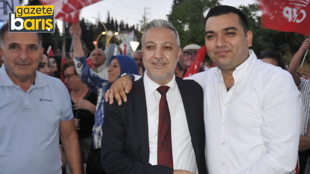 CHP Darıca’da iki adayda birliktelik pozu verdi