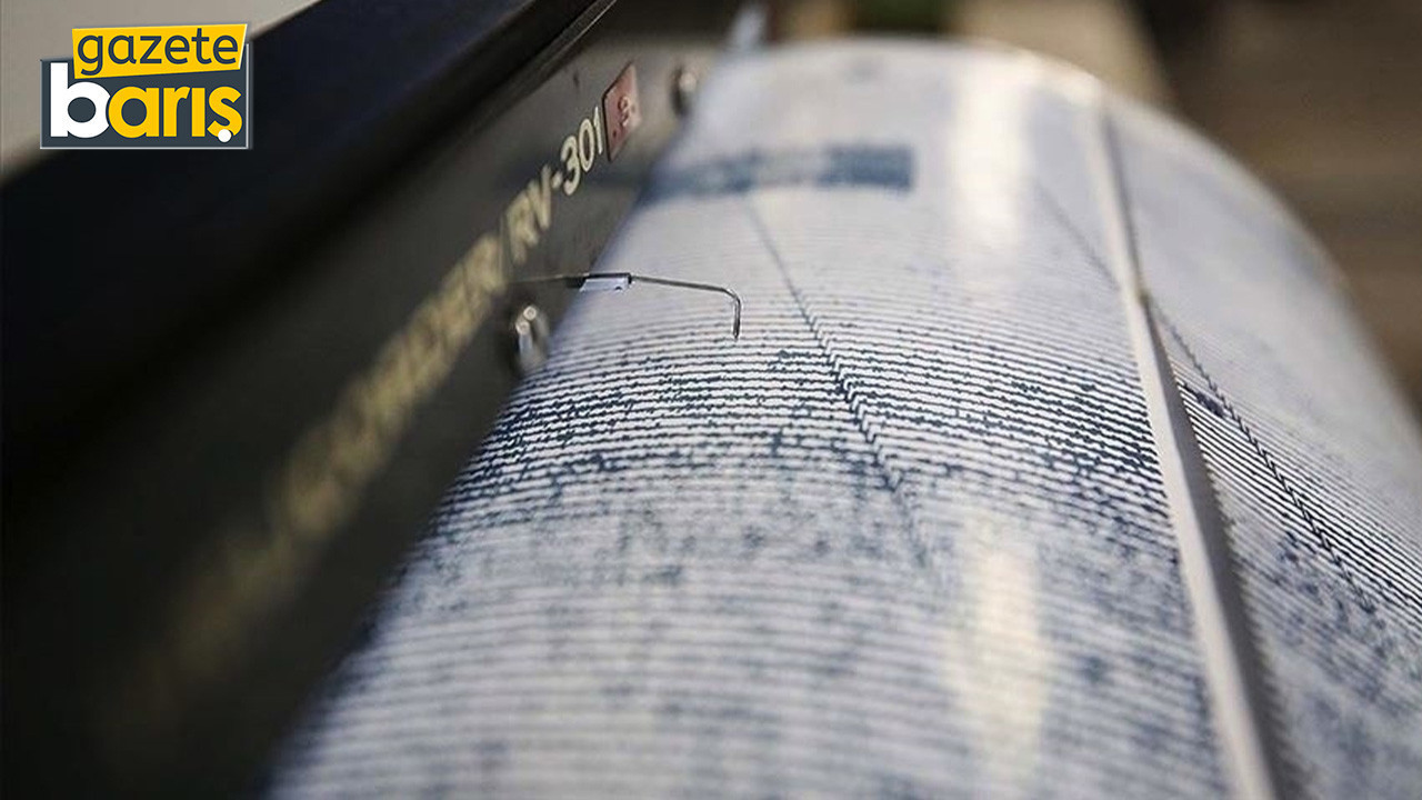 Balıkesir'de 4 büyüklüğünde korkutan deprem