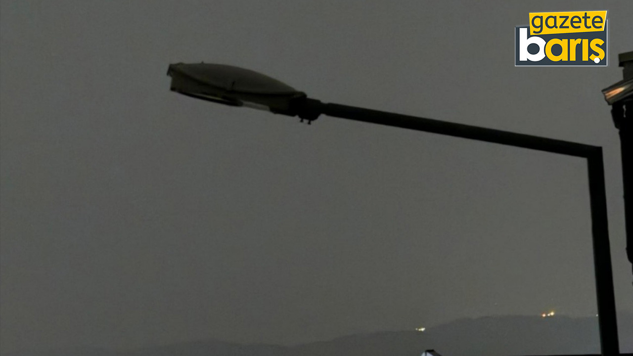 Derince'nin en işlek caddelerinden biri: 1 haftadır sokak lambaları yanmıyor!