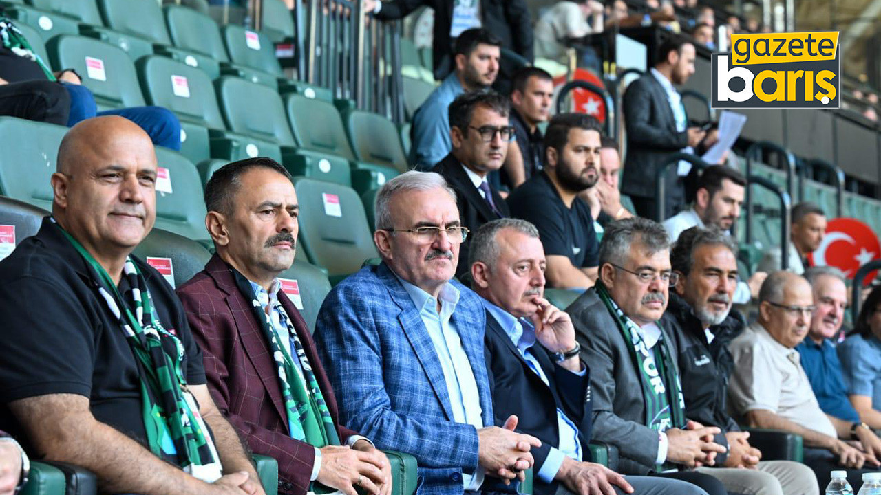 Münir Karaloğlu, Kocaeli’yi bırakamıyor