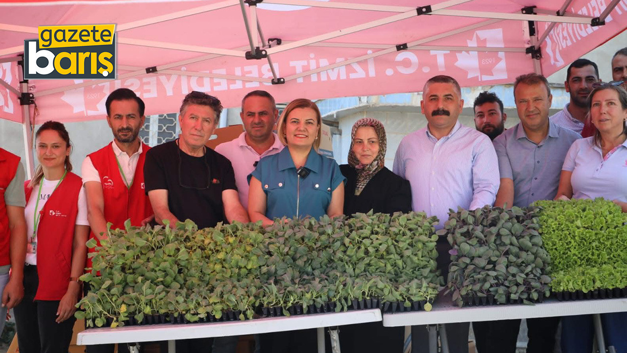 Hürriyet, İzmit’in kaynaklarını Gebze’de stant kurup dağıttı