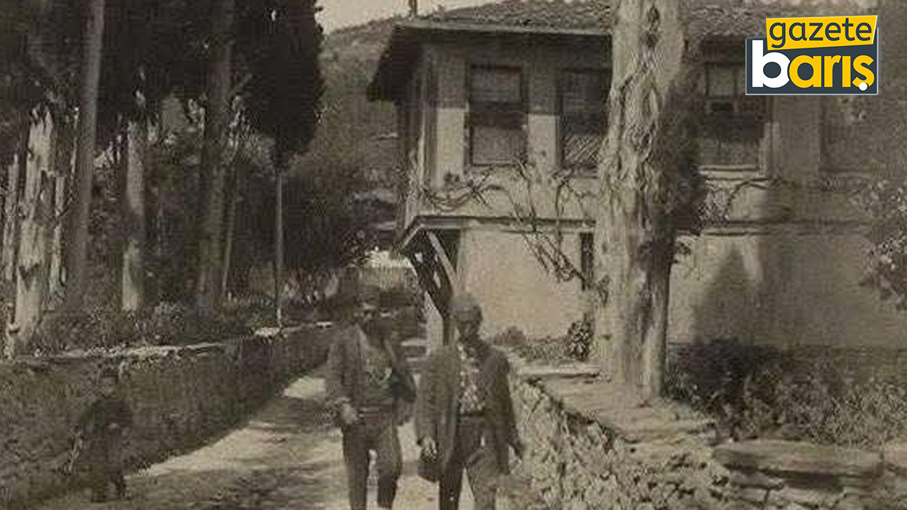 İzmit'teki bu fotoğraf ilk kez yayınlandı. Yıl: 1916