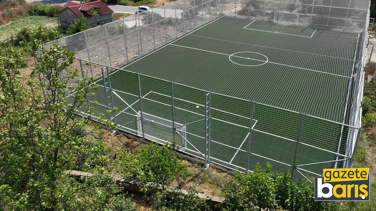 Kocaeli’ye 11 yeni futbol sahası