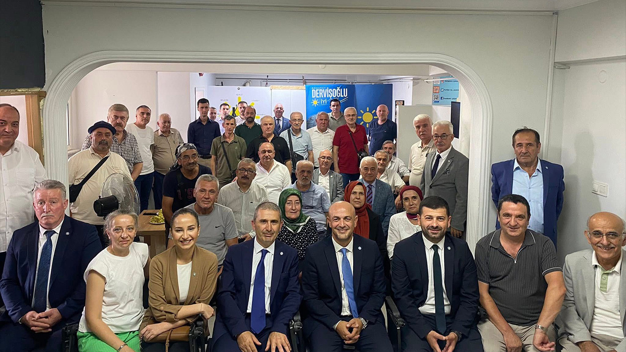 İYİ Parti İzmit’te delege seçimi