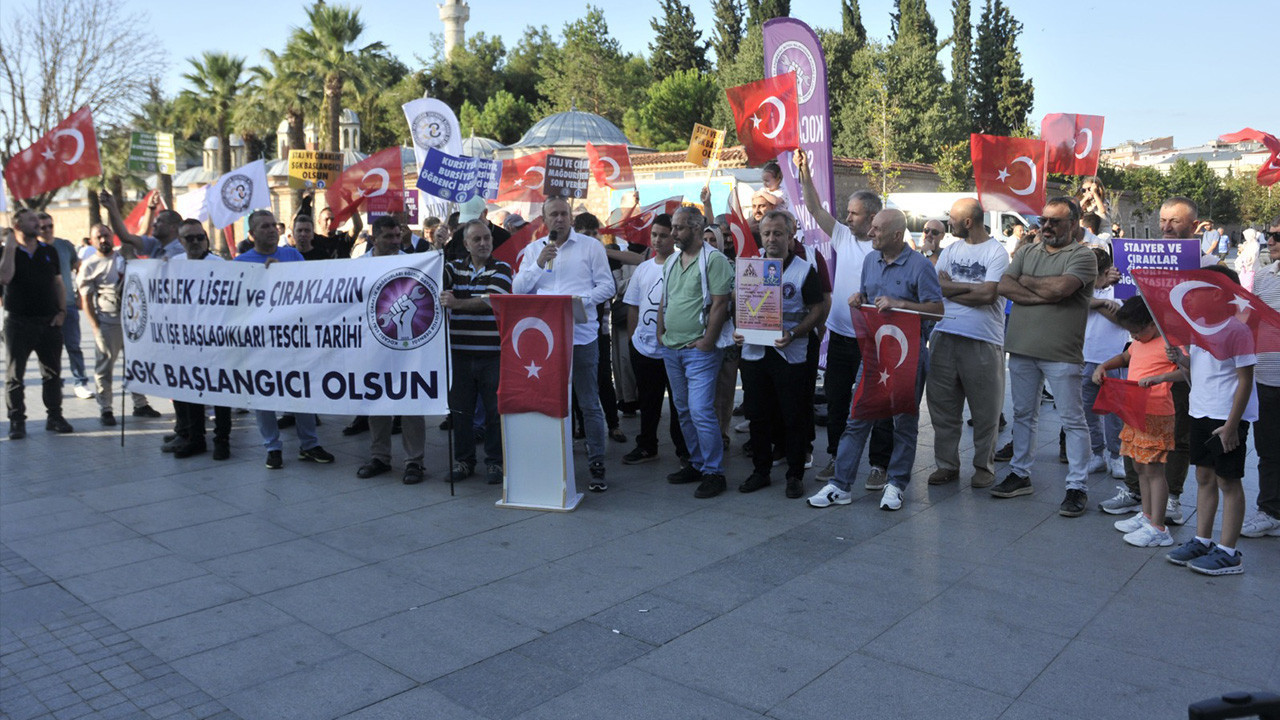 Staj ve çırak mağdurları hakları için meydana çıktılar