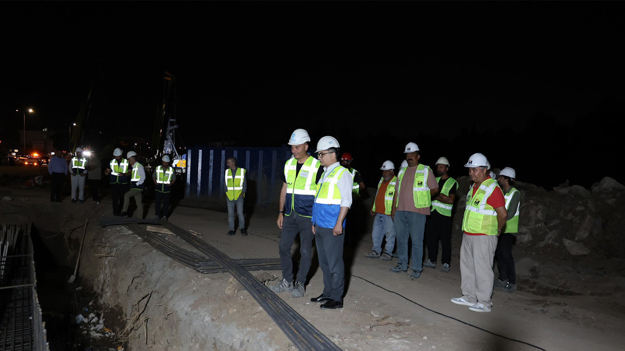 Başiskele Kavşağı Koridor Projesi’nde gece mesaisi