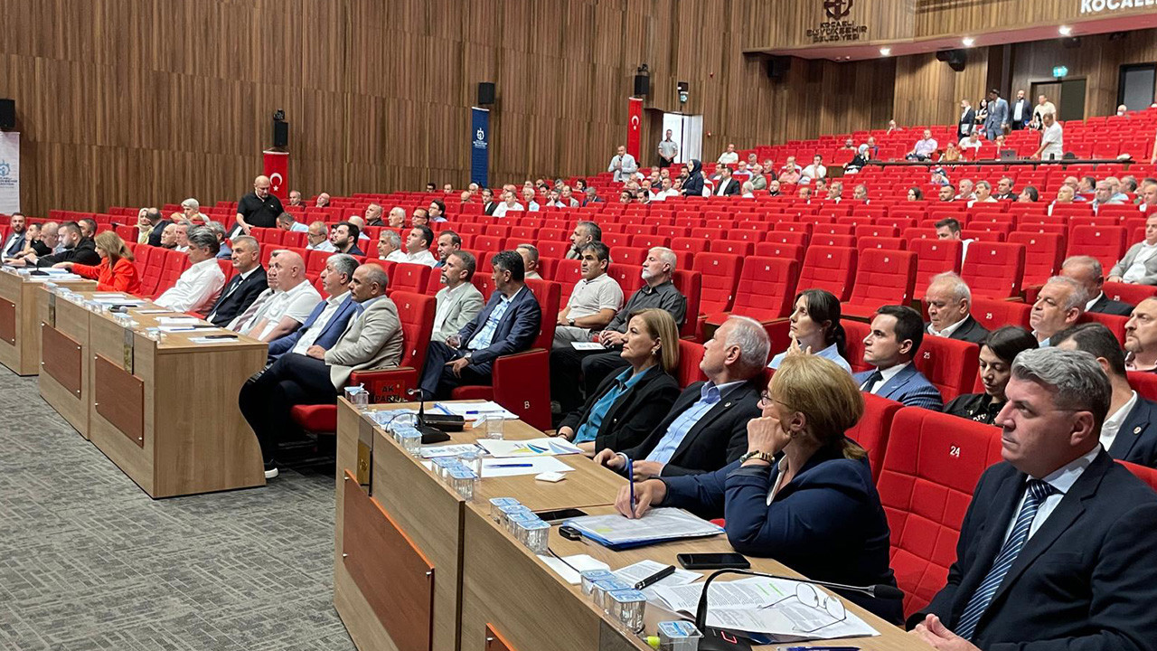 Kocaeli Kongre Merkezi'nde canlı yayın için 2.6 milyon TL
