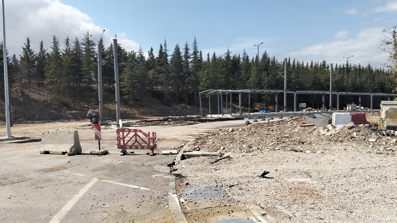 İzmitliler merak ediyor: "Bağımsızlık Caddesi üzerinde bisiklet yolu olacak mı? "